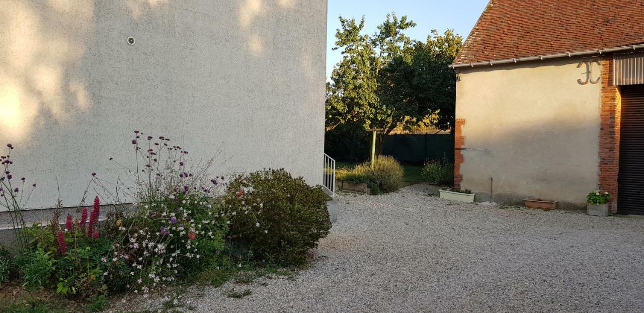 Gite Du Luat Vert-en-Drouais Exteriér fotografie